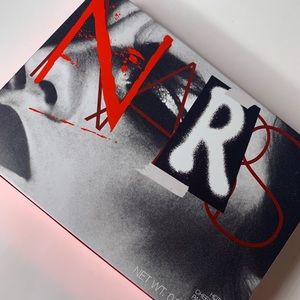 nars hot tryst cheek palette